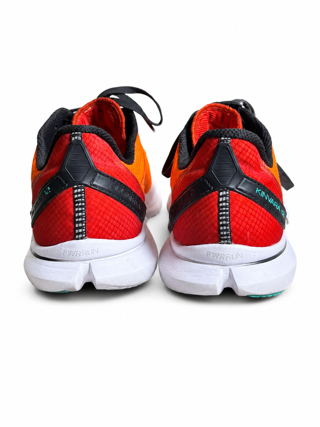 SAUCONY KINVARA 12 RUNNING