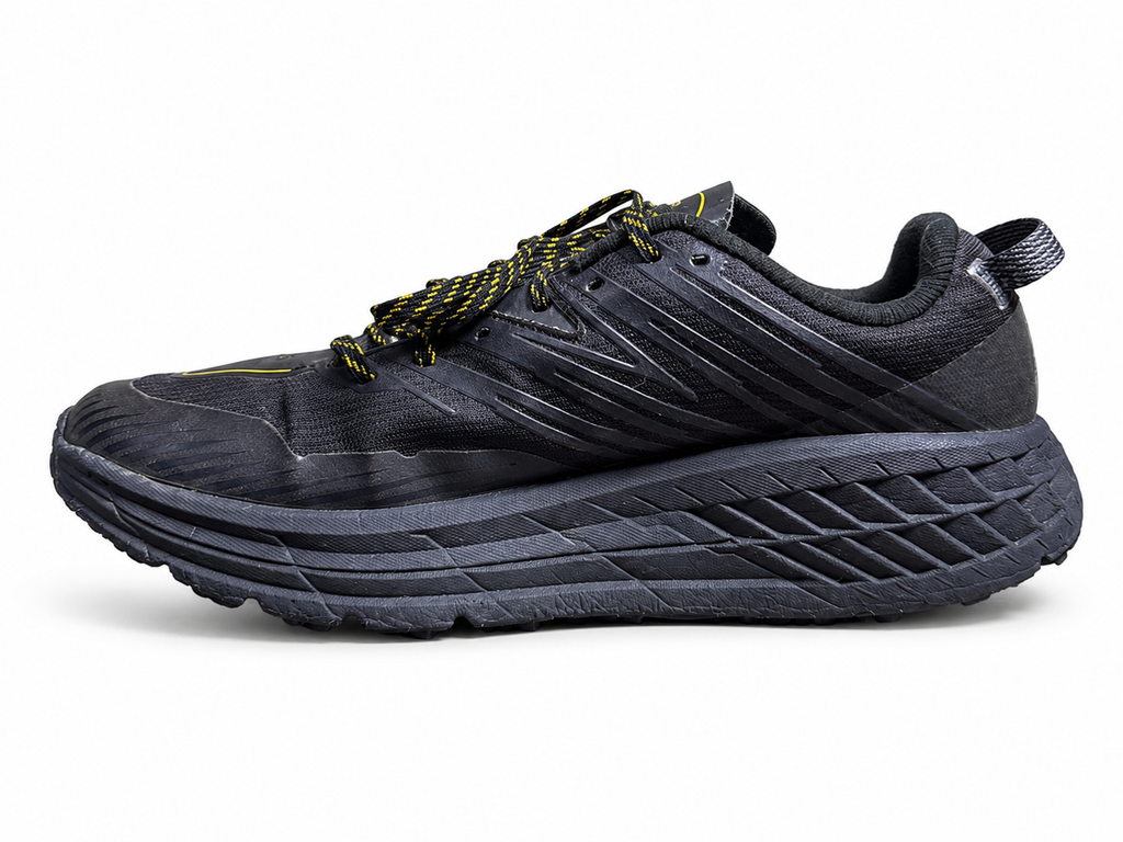 HOKA CLIFTON 9