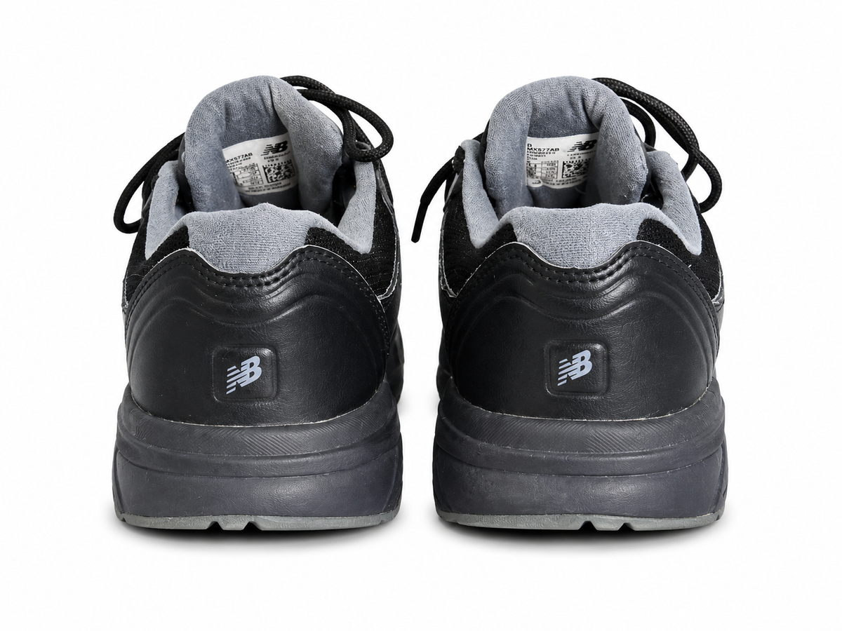 NEW BALANCE 813