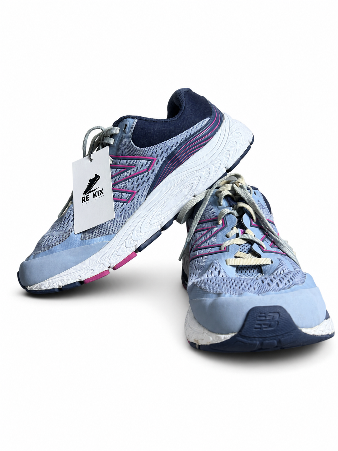 NEW BALANCE 840 V5