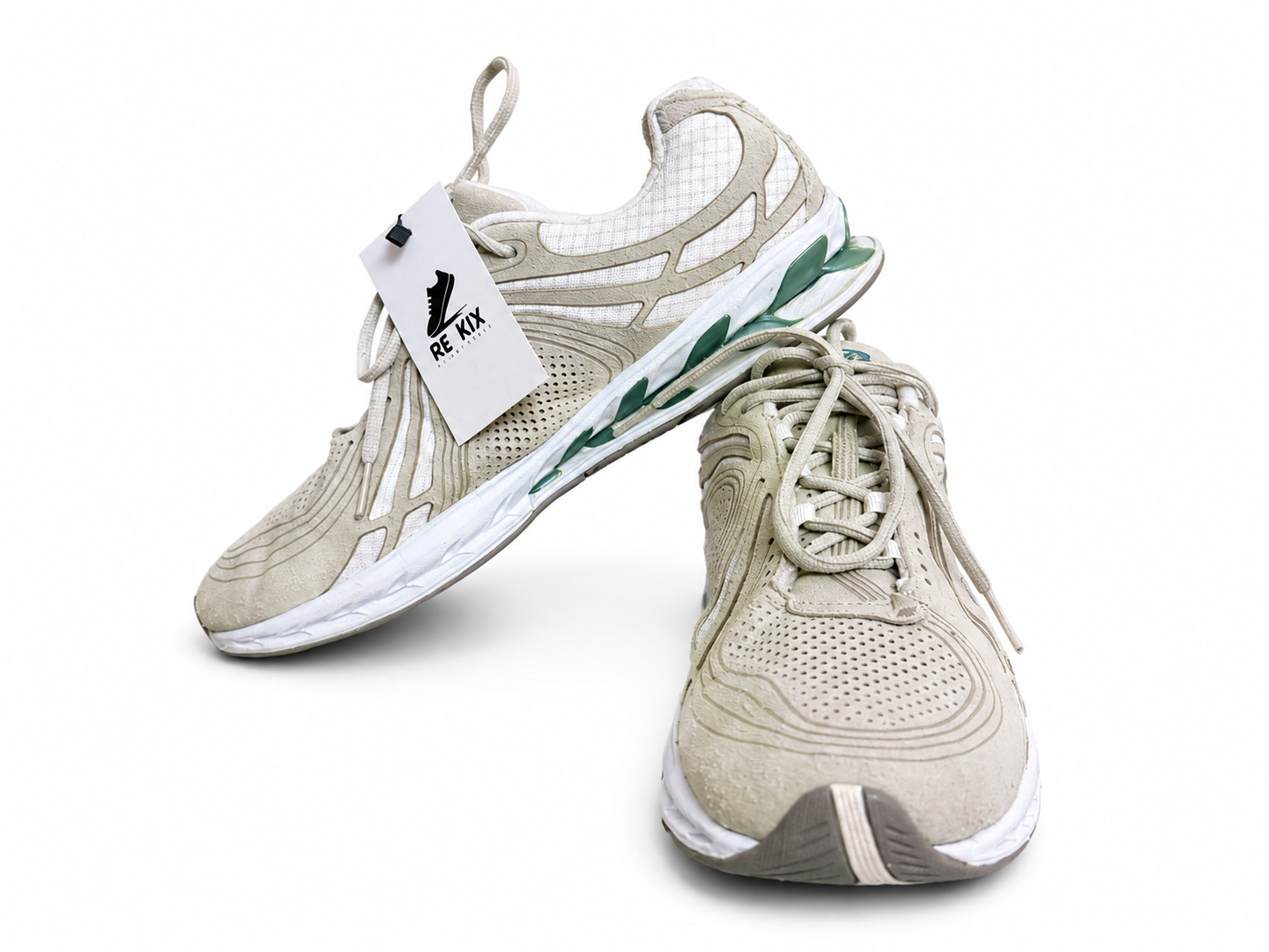 NEW BALANCE 1100 TONING
