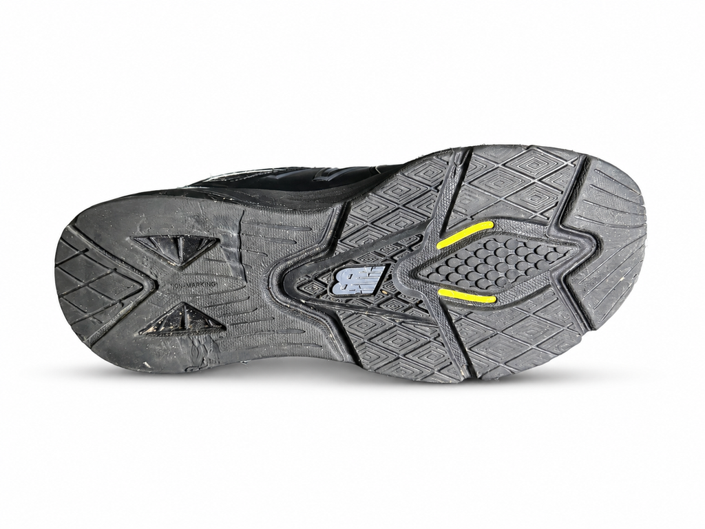 NEW BALANCE 857V2 CROSS-TRAINING