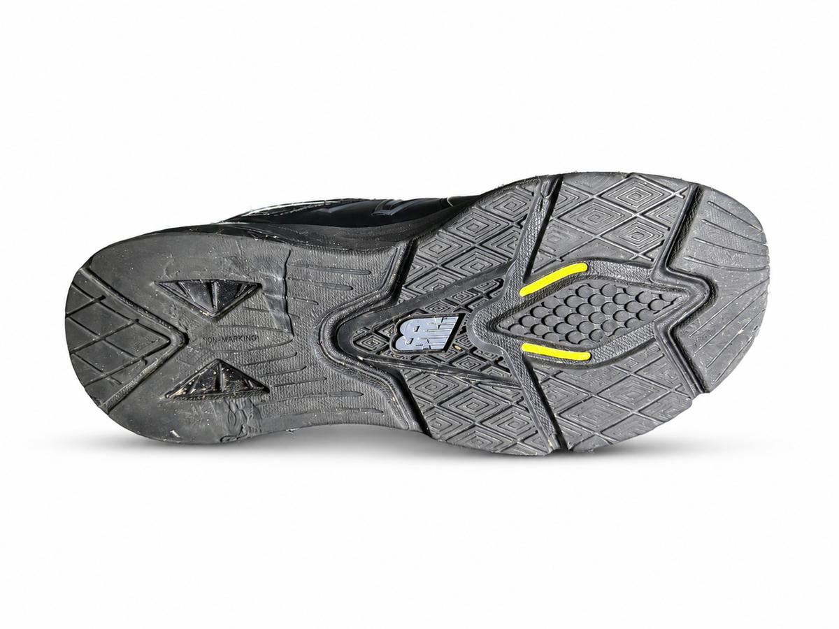 NEW BALANCE 857V2 CROSS-TRAINING