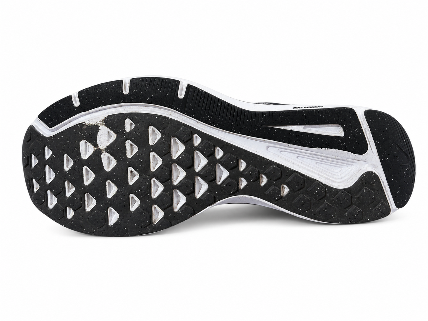 NIKE RUN SWIFT