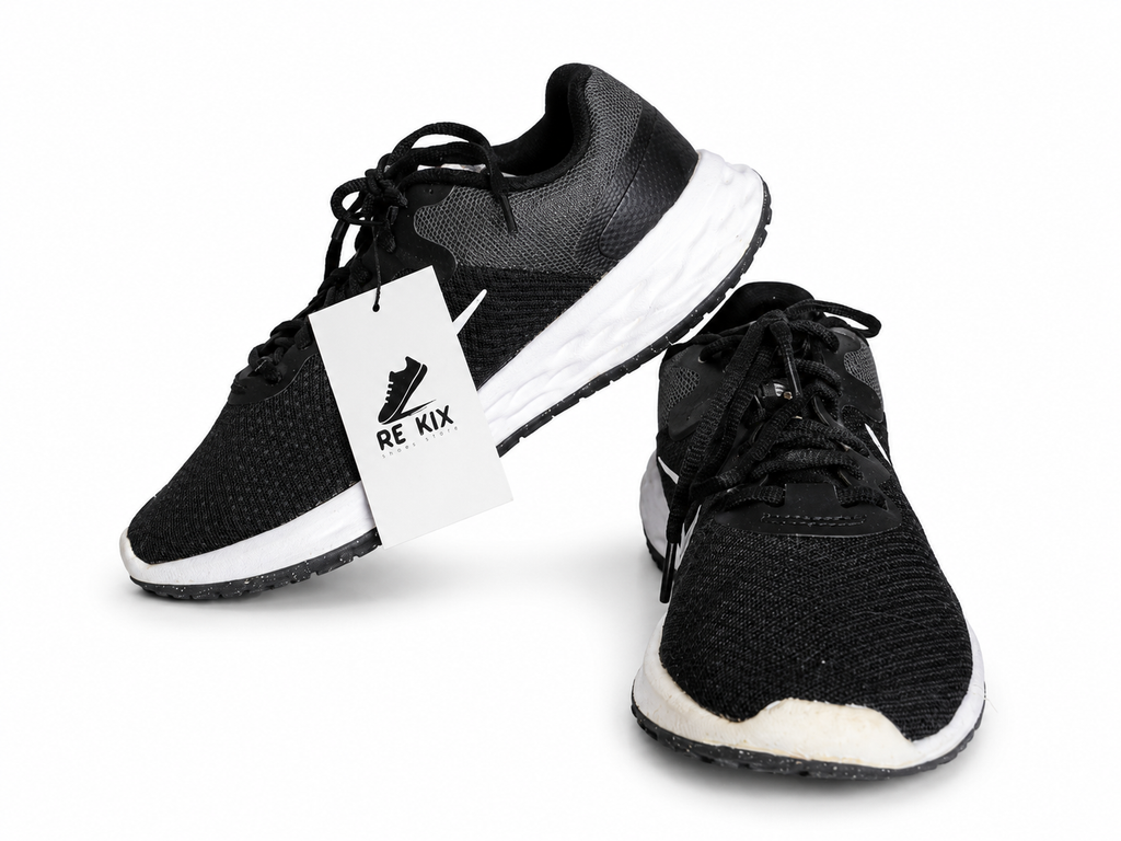 NIKE REVOLUTION 6