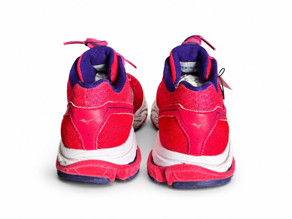 MIZUNO WAVE ULTIMA 10