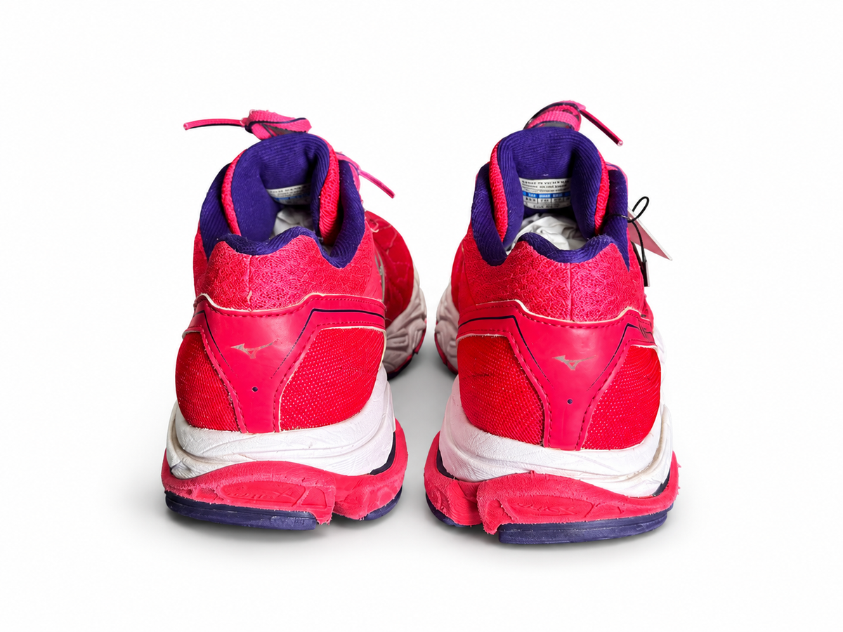 MIZUNO WAVE ULTIMA 10