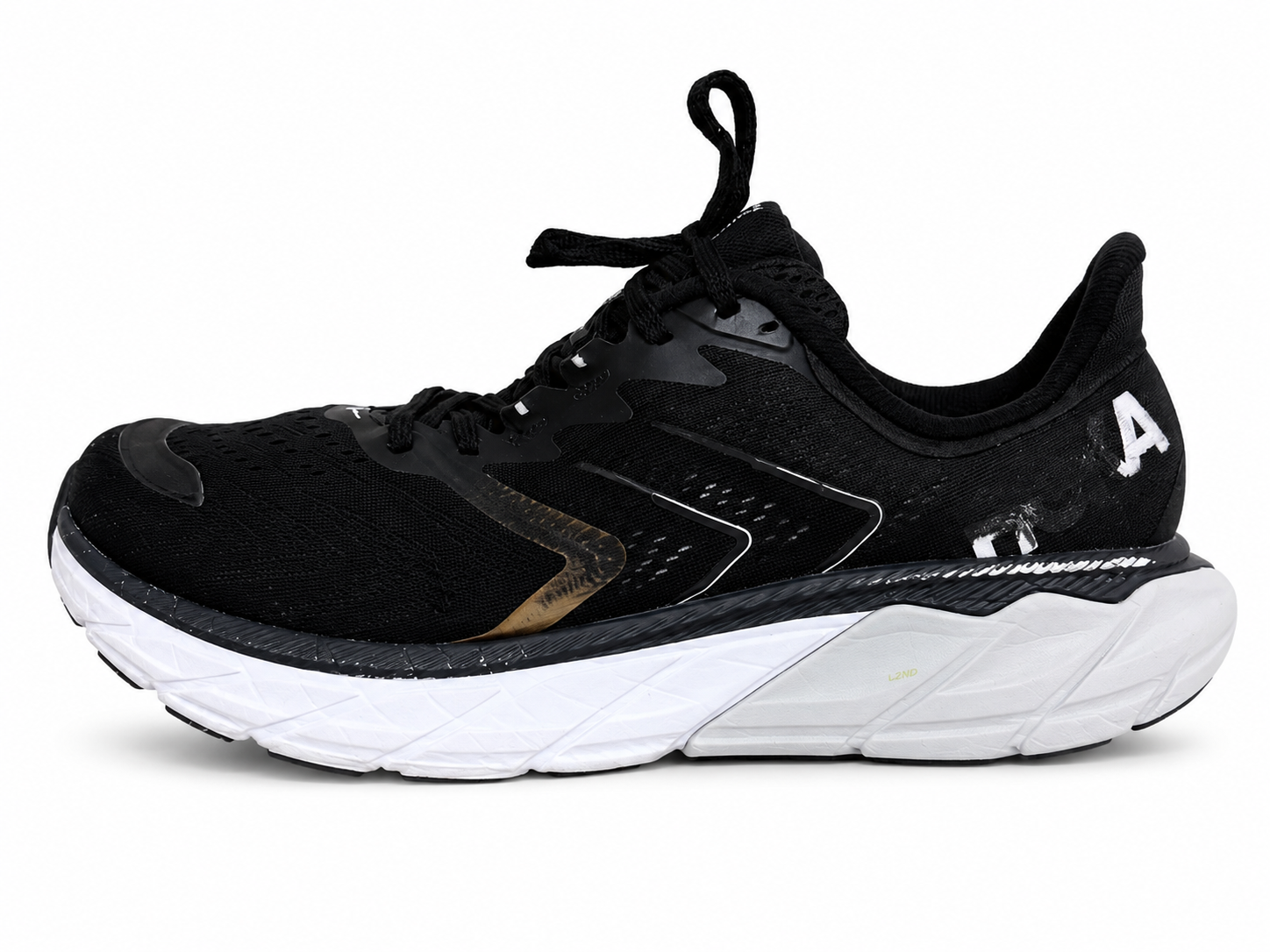 HOKA ONE ARAHI 5