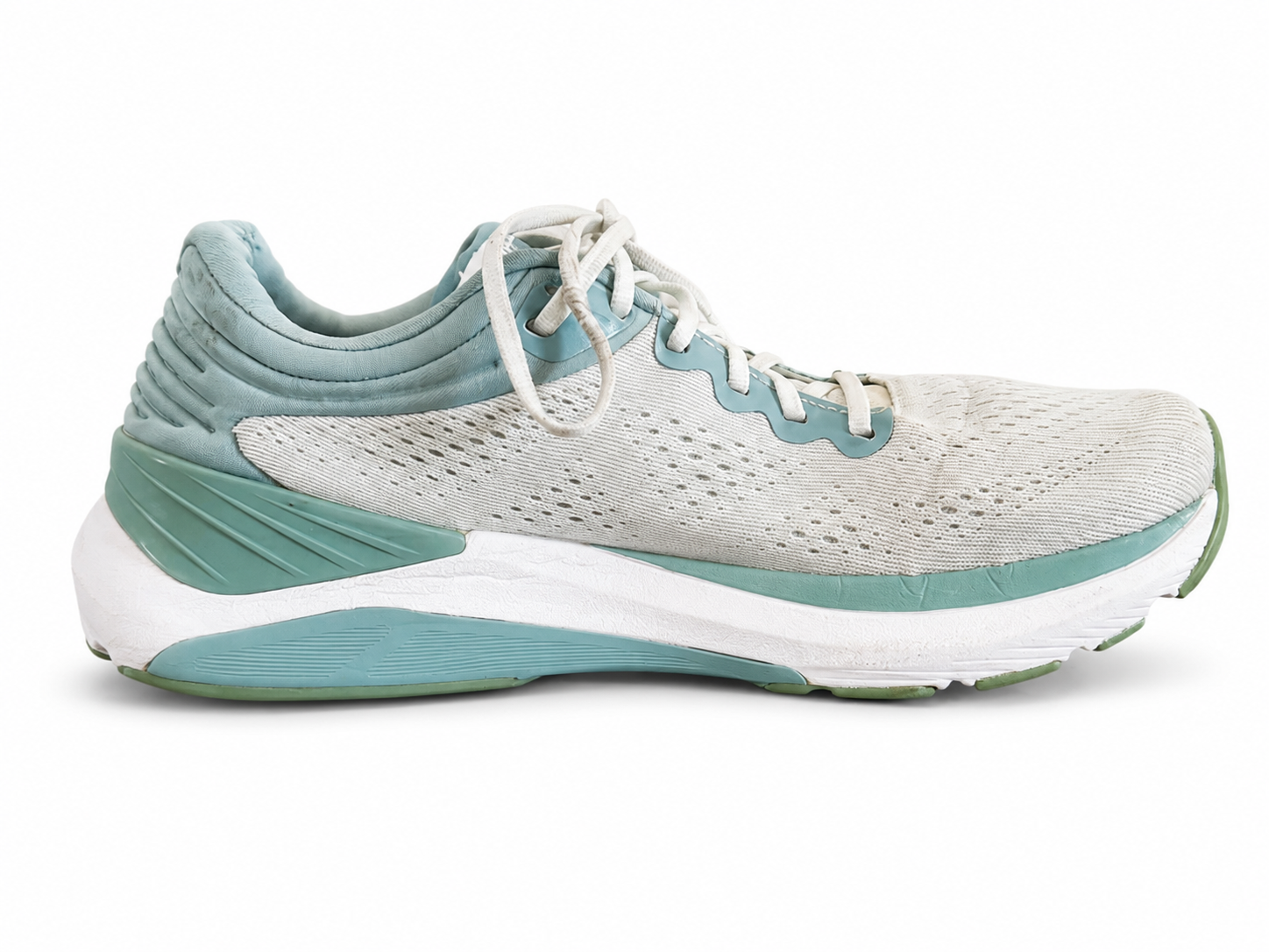 TOPO ATHLETIC ULTRAFLY 4
