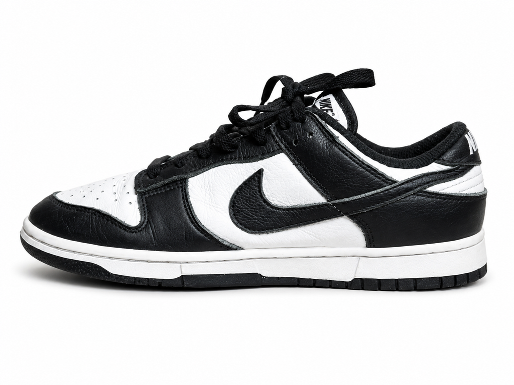 NIKE DUNK LOW