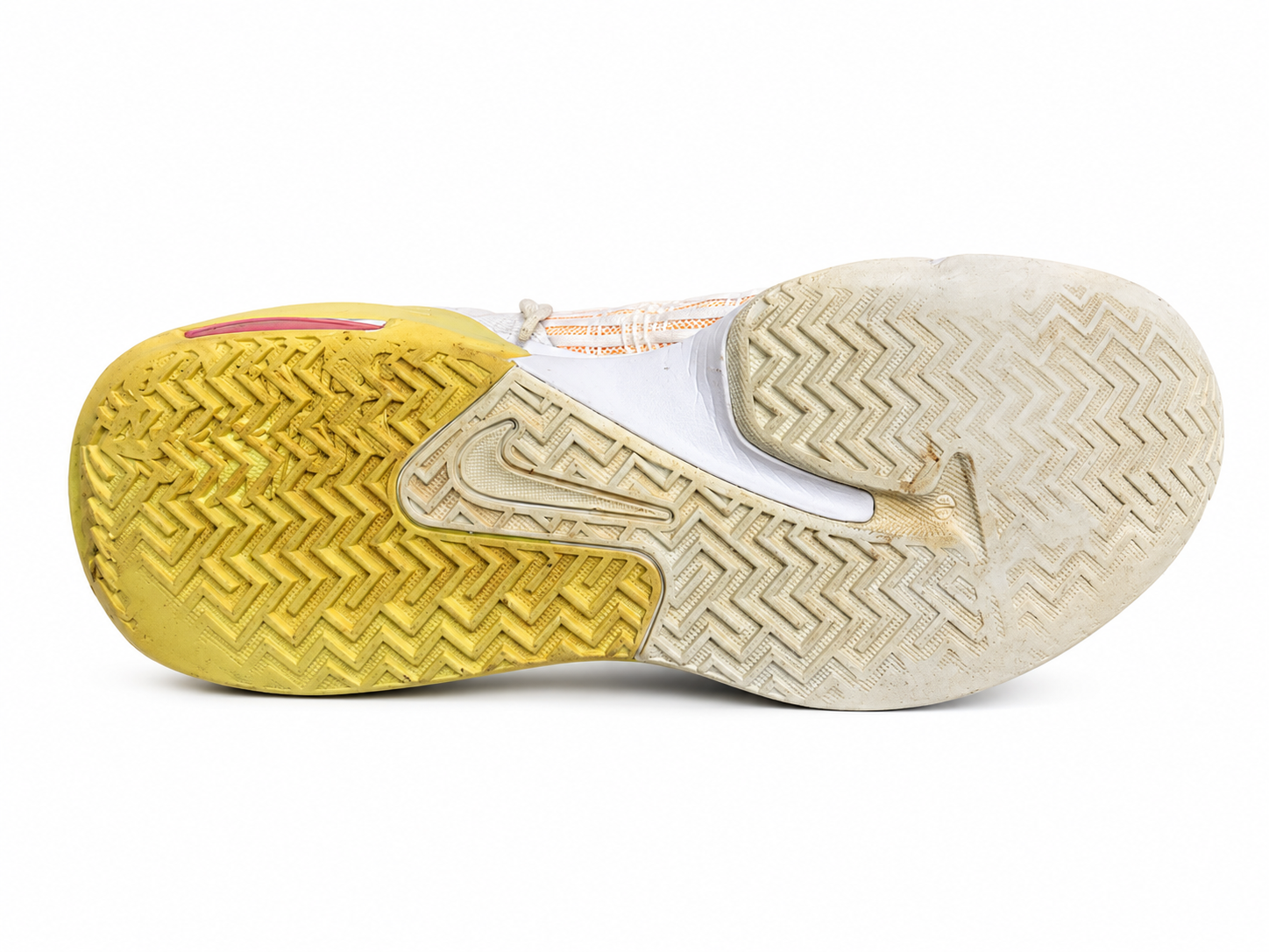 NIKE LEBORN WITNESS 6