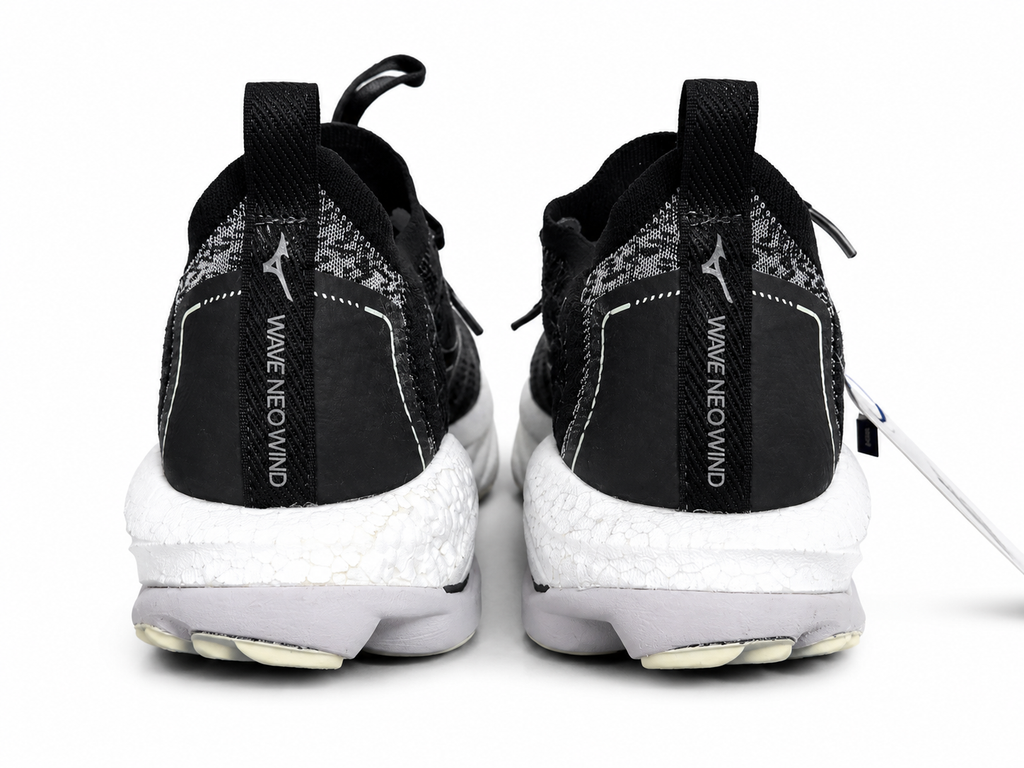 MIZUNO WAVE NEOWIND