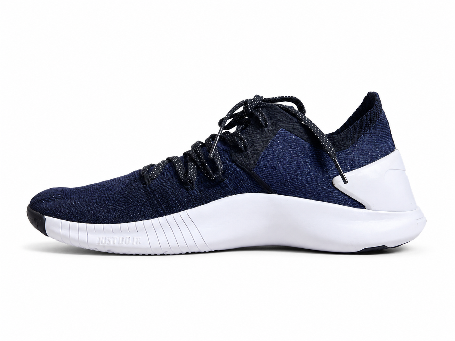 NIKE FREE TR FLYKNIT 3