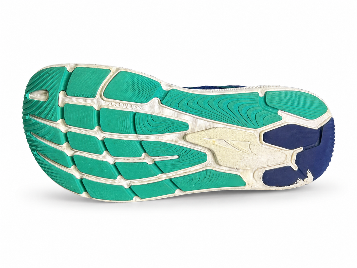 ALTRA PARADIGM 6