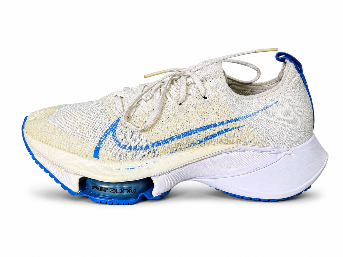 NIKE AIR ZOOM TEMPO NEXT% FLYKNIT