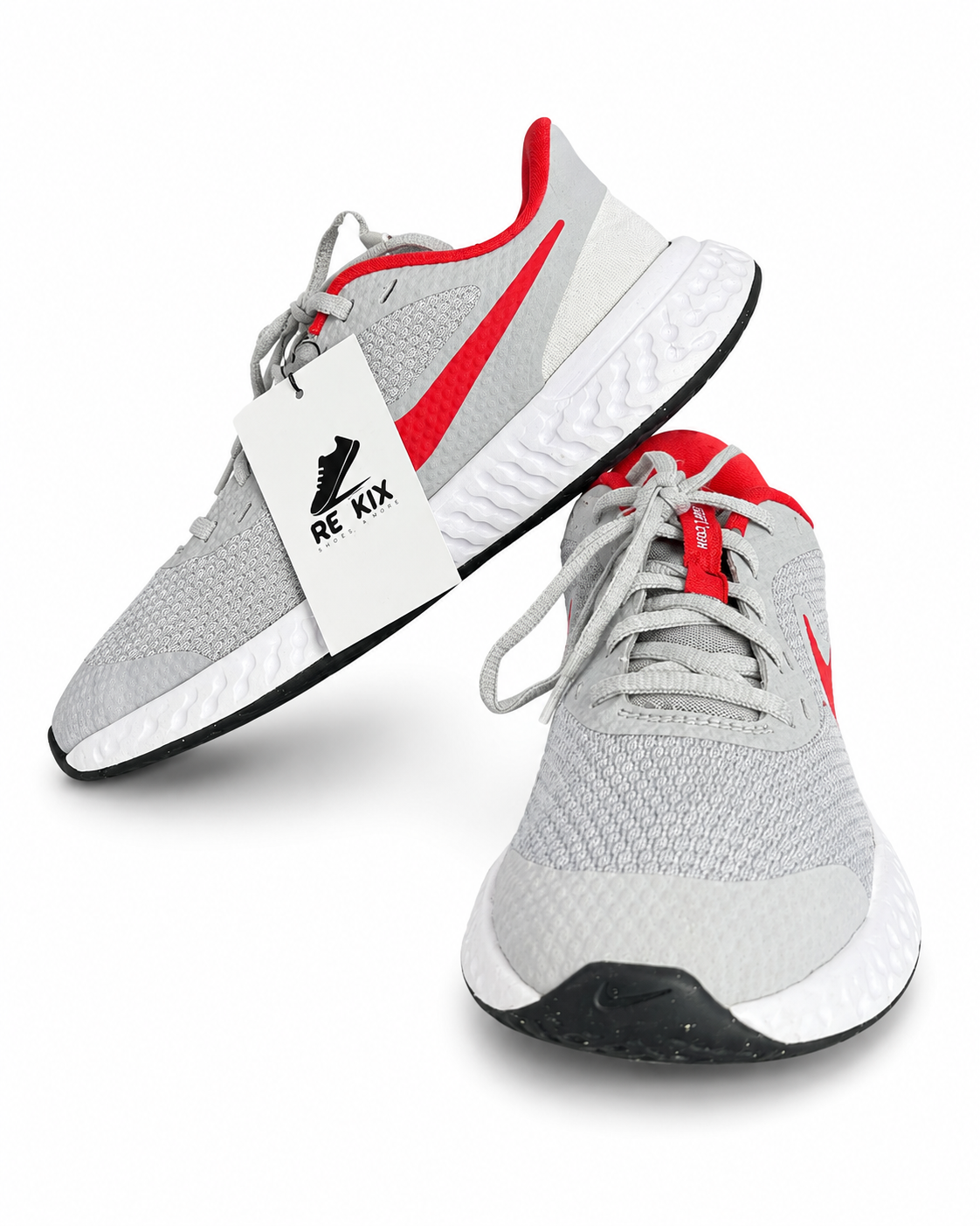 NIKE REVOLUTION 5