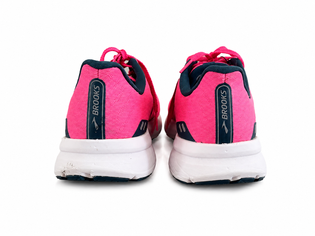 BROOKS LAUNCH 8