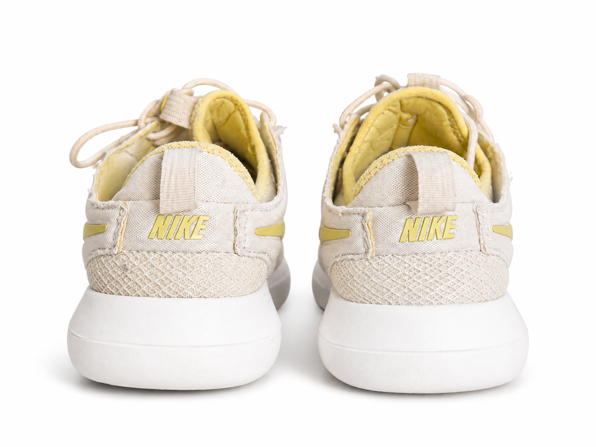 NIKE ROSHE TWO