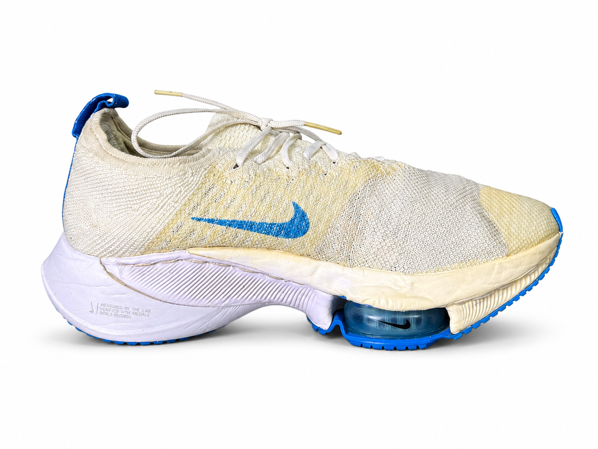 NIKE AIR ZOOM TEMPO NEXT% FLYKNIT
