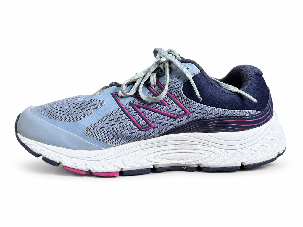 NEW BALANCE 840 V5