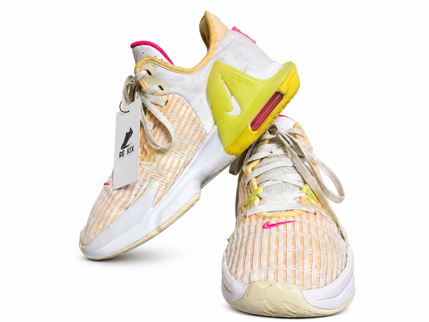 NIKE LEBORN WITNESS 6